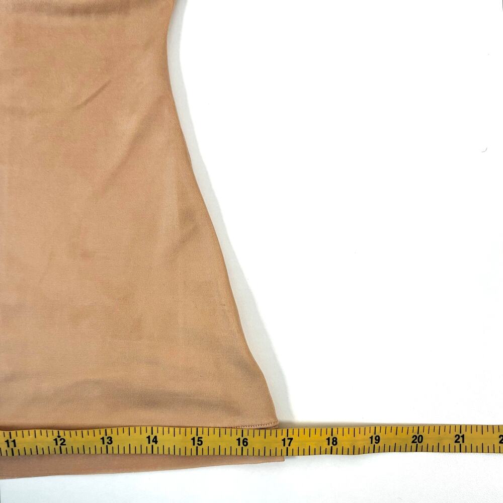 Two Spanx Simplicity V-Neck Camisoles & One Simplicity Shaping Camisole - L - Picture 10 of 11